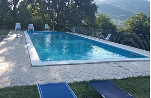 Volerrano Apartment | Apartment in Volterrano with 3 bedrooms sleeps 8