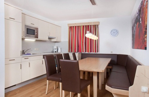 Wald im Pinzgau Apartment | Apartment in Wald im Pinzgau near Ski Slope