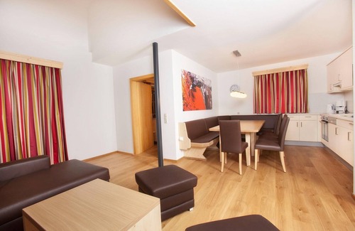 Wald im Pinzgau Apartment | Apartment in Wald im Pinzgau near Ski Slope