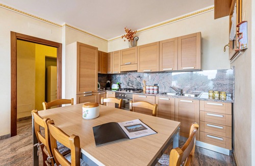 San Felice del Benaco Apartment | Apartment 'Happy Villa' with Lake View, Private Terrace and Wi-Fi