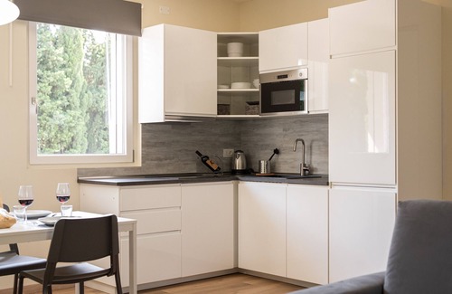 Gargagnago di Valpolicella Apartment | Apartment 'Akasha' with Shared Terrace, Wi-Fi and Air Conditioning