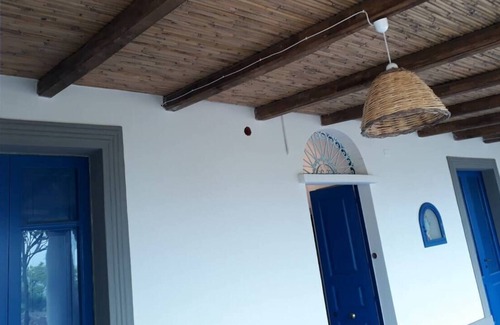 Santa Marina Salina House | Apartment in villa Bouganville + Girasole + Begonia