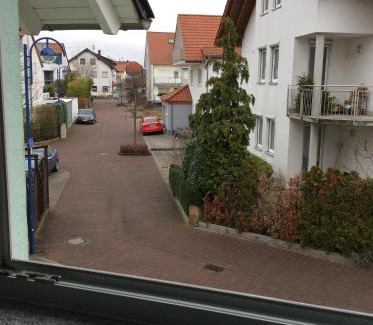 Bad Schoenborn Apartment | Apartment Jane