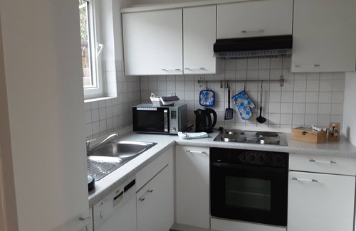 Heidenheim an der Brenz Apartment | Apartment 'Josi' with Private Terrace, Shared Garden and Wi-Fi