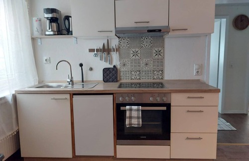 Donsbach Apartment | Apartment Josy - apartment/apartment, shower and bath, WC, 1 bedroom