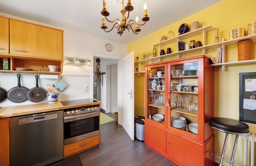 Altenburg Apartment | Apartment 'Karibu' with Shared Garden and Wi-Fi