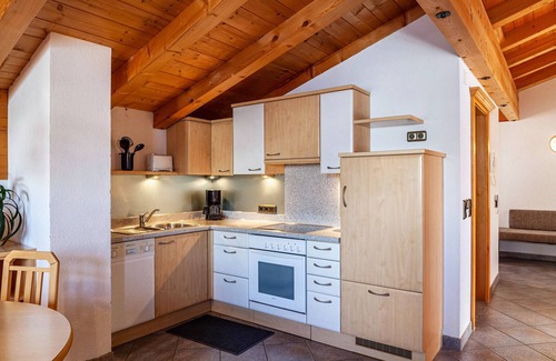 Gattererberg Apartment | Apartment "Kellerjoch" with Mountain View, Wi-Fi & Balcony