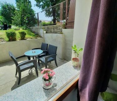 Kraljevec Sesvetski Apartment | Apartment Klementina FREE PARKING