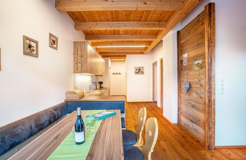 Luson Apartment | Apartment 'Kreuzplonhof Apt Dorfblick' with Mountain View and private infrared cabin