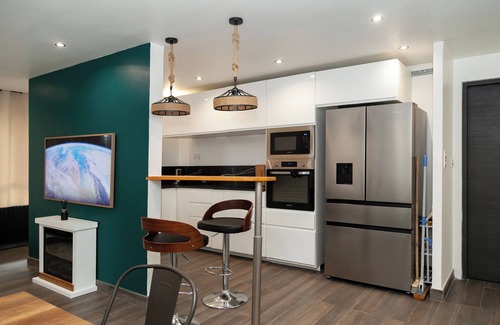 Parc-Nord Apartment | Apartment La Defense - Near RER station and Arena stadium