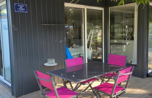 Pommeret House | Apartment 'La Paillotte - 6 Personnes' with Private Terrace