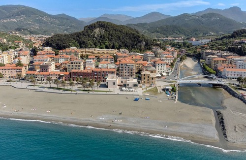 Riva Trigoso Apartment | Apartment La Piazzetta di Trigoso with A/C & Wi-Fi