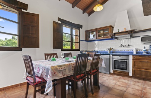 Carreno Apartment | Apartment 'La Tenada' with Private Terrace, Private Garden and Wi-Fi
