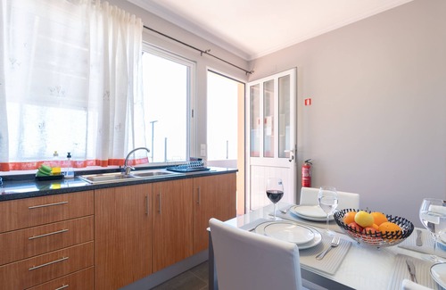 Estrela da Calheta Apartment | Apartment Laranjeiras, A lovely apartment in the Heart of Calheta
