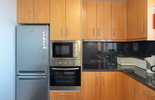 Estrela da Calheta Apartment | Apartment Laranjeiras, A lovely apartment in the Heart of Calheta