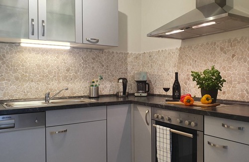 Altenbamberg Apartment | Apartment lavender green