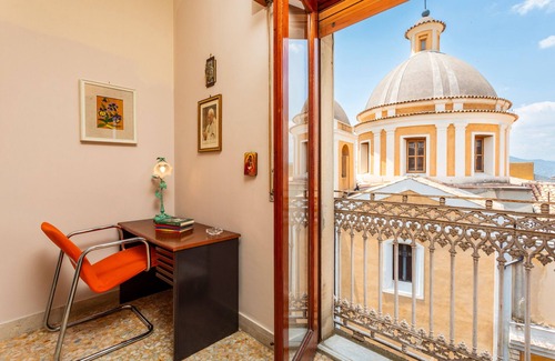 Bronte Apartment | Apartment 'Le Logge House - Bronte' with Mountain View
