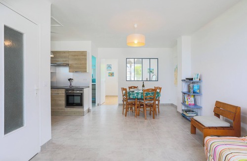 Plerin Apartment | Apartment 'Le Petit Rozeur - Appt Vue Mer' with Sea View