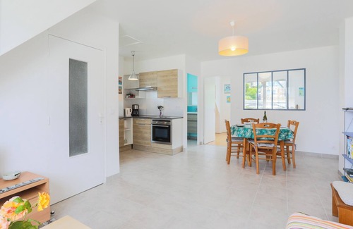 Plerin Apartment | Apartment 'Le Petit Rozeur - Appt Vue Mer' with Sea View