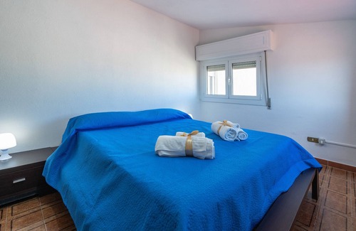 Pirri Apartment | Apartment 'Le Terrazze' with Private Terrace, Wi-Fi and Air Conditioning