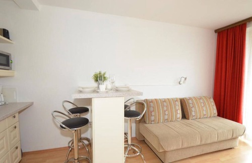 Schuttdorf Apartment | Apartment Leif by Interhome