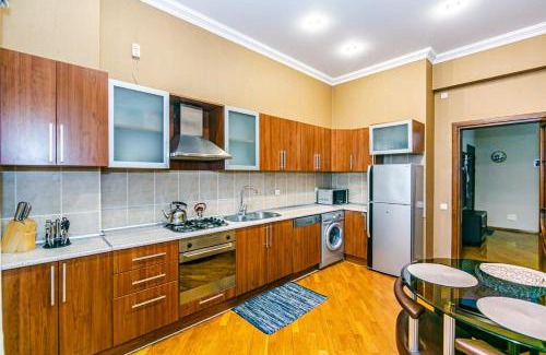 Azerbaijan Apartment | Apartment Lilac Near Center