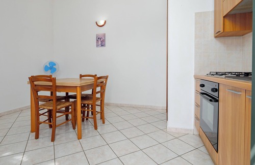 Limpiddu Apartment | Apartment 'Limpiddu 3' with Mountain View, Shared Garden and Wi-Fi