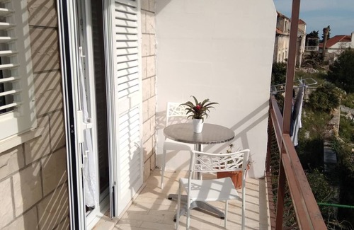 Kuciste Apartment | Apartment Ljilja (52791-A1) - Kuciste