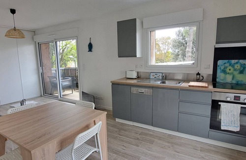 Saint-Marc-sur-Mer Apartment | Apartment 'Ma Mika - Appartement Proche Mer' with Balcony and Wi-Fi