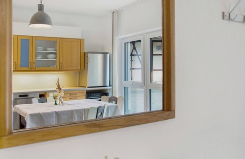 Wittighausen Apartment | Apartment 'Maiglöckchen' with Private Terrace, Shared Garden and Wi-Fi