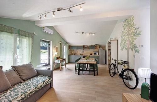 Ortovero Apartment | Apartment "Mansarda Albero Verde con Piscina" with Mountain View, Pool, A/C & Wi-Fi