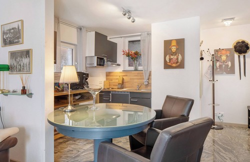 Breisach Apartment | Apartment 'Maria' with Shared Terrace and Wi-Fi
