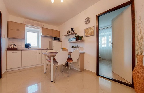 Cizici Apartment | Apartment Marino (16201-A1) - Čižići - island Krk