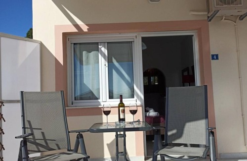 Marathias Apartment | Apartment 'Marathias 5003' with Sea View, Wi-Fi and Air Conditioning