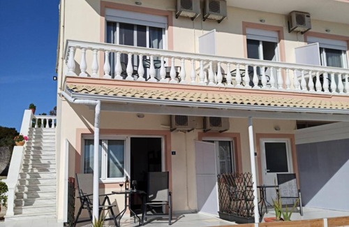 Marathias Apartment | Apartment 'Marathias 5003' with Sea View, Wi-Fi and Air Conditioning