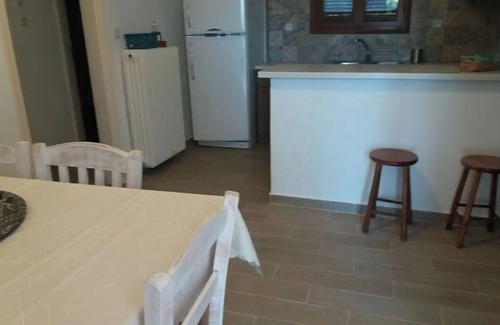 Edipsos Apartment | Apartment 'Μaria's House 1' with Private Terrace, Shared Garden and Air Conditioning
