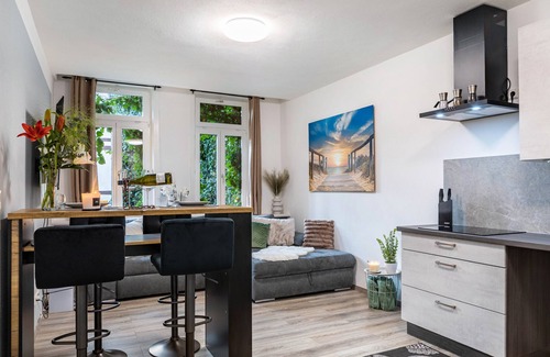 Alsfeld Apartment | Apartment 'Marktplatz Ferienwohnung' with Wi-Fi