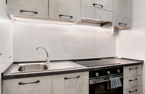 Valtellina Apartment | Apartment 'Mazinga' with Mountain View, Wi-Fi and Air Conditioning