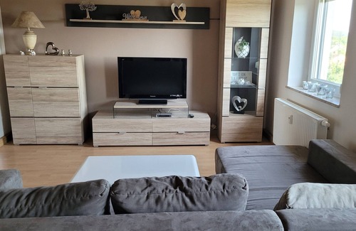 Wackersdorf Apartment | Apartment 'Melanie - Oberpfälzer Seenland' with Wi-Fi
