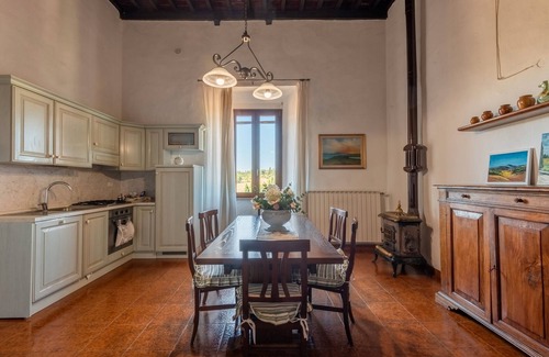 Monteroni d'Arbia Apartment | Apartment 'Memories' Farm Stay with View of Siena