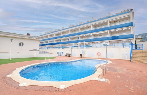 Alcanar Apartment | Apartment "Merida" with Shared Pool, Terrace and Wi-Fi