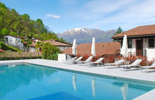 Piazzogna Apartment | Apartment Miralago (Utoring) in Piazzogna - 5 persons, 2 bedrooms