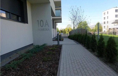 Kostuchna Apartment | Apartment Moderna