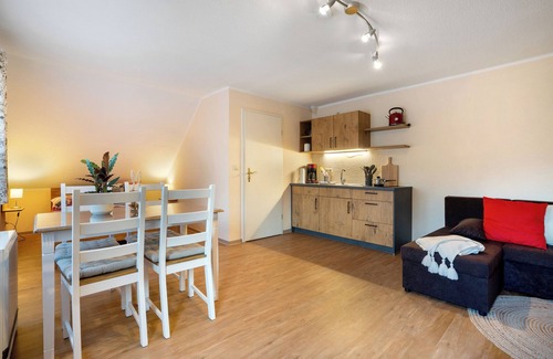 Schmogrow Apartment | Apartment 'Mohnblüte' with Shared Garden, Balcony and Wi-Fi