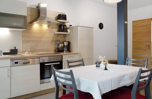 Wittighausen Apartment | Apartment 'Mohnblume' with Private Terrace, Shared Garden and Wi-Fi