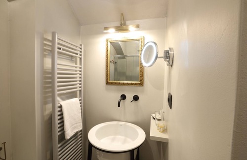 Barolo Apartment | Apartment Monforte 6 in Villa Giobatta