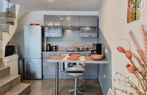 Montalet-le-Bois Apartment | Apartment Montalet-le-Bois, 1 bedroom, 2 persons