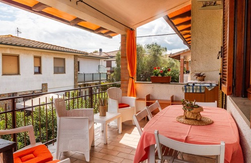 Orbetello Apartment | Apartment 'Mora' with Private Terrace