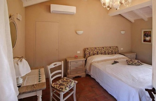 Collesalvetti Apartment | Apartment Mulino della Rivolta with shared pool in Colognole