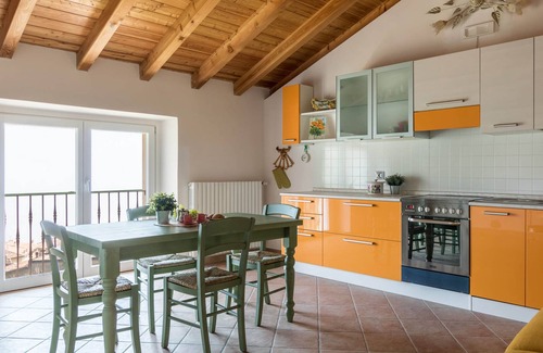 Tignale Apartment | Apartment 'Naol' with Lake View
